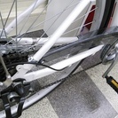 [1164]ブリヂストン　ビレッタ　シティサイクル　27インチ　6段変速　ホワイトフラッシュ2LEDオートライト　時計一体型ハンドルポスト　BAA自転車安全基準適合　状態良好　ホワイト