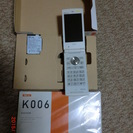 au K006　携帯電話