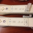 【美品】Wii+本体、Wii+Fit+、Wiiリモコン２個、Wii+Fit等のソフト4つ、取説＆初期付属品全て＋モーションプラスコントローラー2個 - おもちゃ