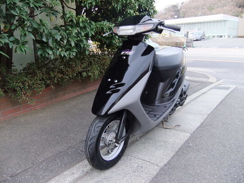 ﾎﾝﾀﾞ　ｽｰﾊﾟｰDIO　実働中古美車　タイヤ前後、バッテリー、グリップ、駆動系　新品交換済み