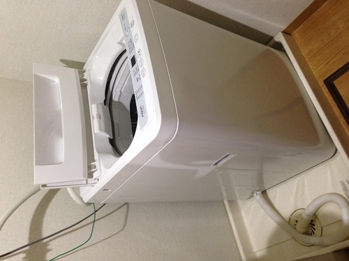 【美品】2012年製 AQUA（旧サンヨーブランド） 洗濯機4.5kg   格安でお譲りします（AQW-S45A）