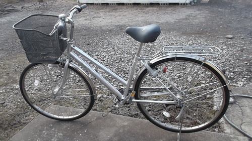 ２７インチ　装備充実　　シティーサイクル中古