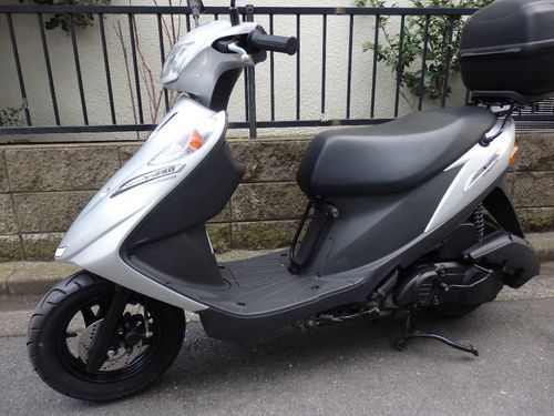 ■今お乗りのバイク下取りできます　3532キロ低走行のスズキアドレスV125G　新車のようです■