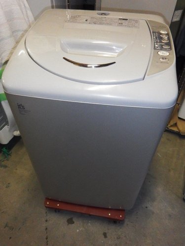 サンヨー　4.2ｋｇ　洗濯機　ASW-42S8　シルバー