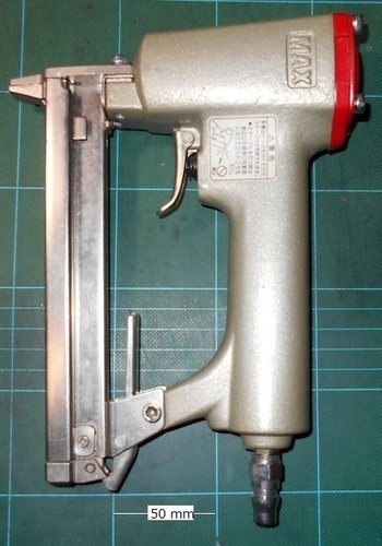 Maxエアネイラー　used 美品　作動確認済