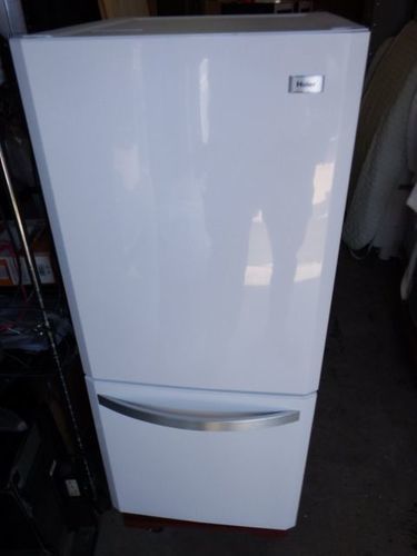ハイアール　２ドア冷蔵庫　138L　JR-NF140E　12年製