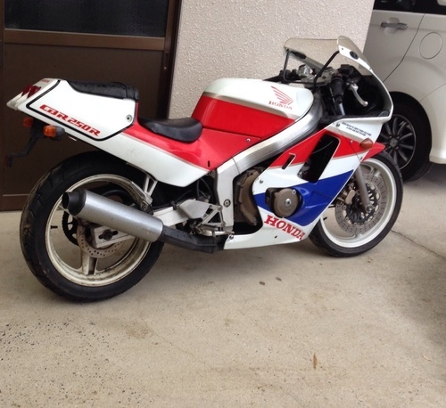 ホンダ CBR250R MC19