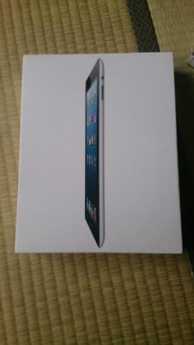 iPad MD522J/A 16GB おまけ付き！