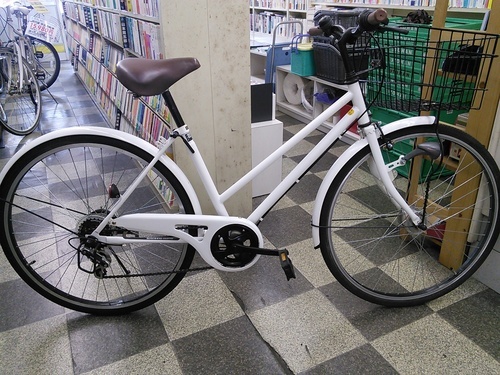 [1197]中古自転車　シティサイクル　26インチ　外装6段変速　LEDオートライト　ホワイト