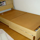 （終了しました）木製ベッド　シングル