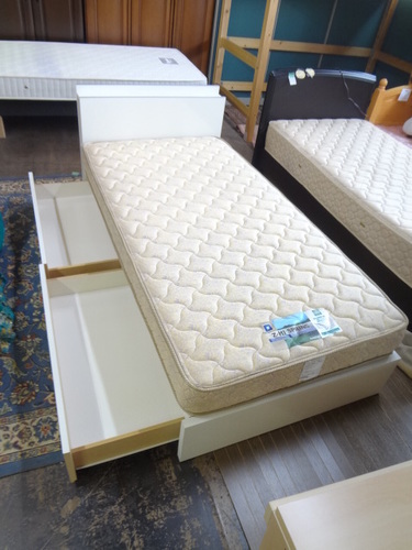 ただいま商談中フランスベッド 収納ベッド シングル　Z－HIスプリングマット/ホワイト
