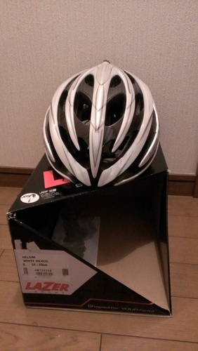 再値下げしました LAZER ヘリウム　ほぼ新品　試着のみ　Sサイズ　ヘルメット