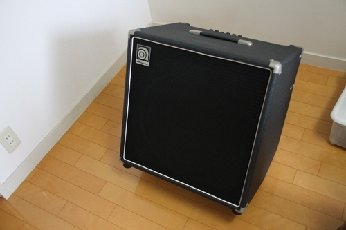 【中古美品】 Ampeg アンペグベースアンプ BA-115