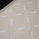 AIDECのシングルソファ（定価２０万円～４０万円）