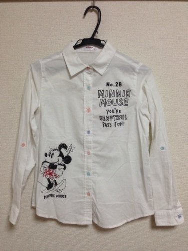 【値下げ中】ミニーちゃんのシンプルシャツ