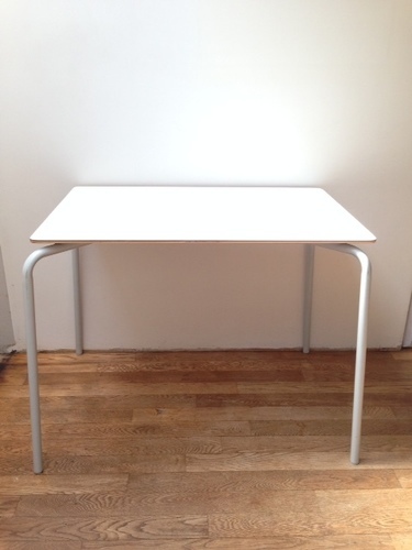 無印良品（muji）テーブル、組み立て要（白の天板、終売品、天板：タテ 