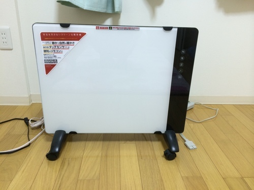 再投稿）値下げました！ パネルヒーター！ ドウシシャ パネルヒーター Pieria DPH-1401-WH