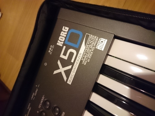 KORGキーボード！X5D。説明書・シールド付属。コルグ