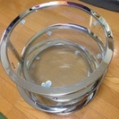 【引取限定】回転式ガラス・テーブル（４段） 500円
