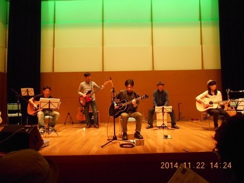 大人のソロギターサークルアコーステックギターコース会員募集 ソロギターの茂蔵 ユーカリが丘の音楽の生徒募集 教室 スクールの広告掲示板 ジモティー