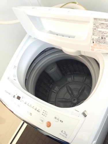 ほぼ新品　洗濯機（２〜３回程度使用）ゴルデンウィーク限定
