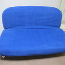 セミダブルサイズ　青いソファーベッド♪