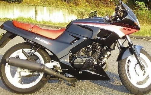 実働　HONDA　VT250F　3型　43馬力