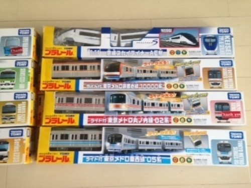 ★商談成立★美品　箱有　プラレール　全12車両！！