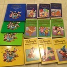 ディズニーワールドオブイングリッシュ　VHSビデオ９本と本４冊