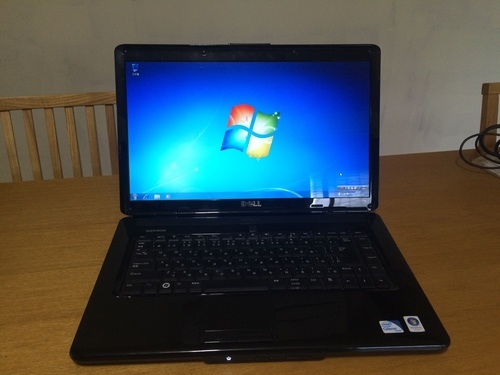 ノートパソコン DELL INSPIRON1545
