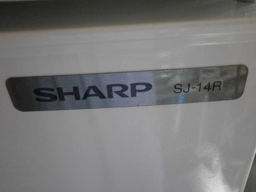 シャープ　SJ14R  冷蔵庫　137L  2009年製