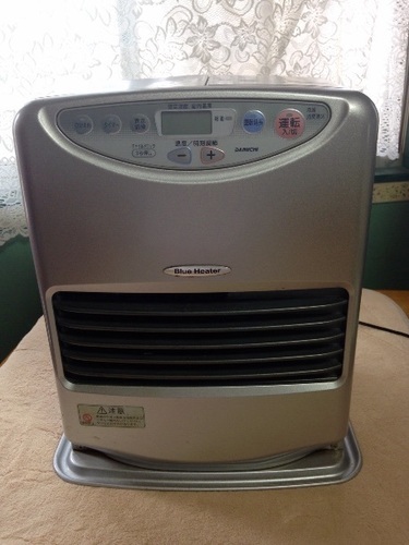 古い石油ファンヒーター 灯油セット 0円です わかさま 泉南の季節 空調家電 オイルヒーター の中古あげます 譲ります ジモティーで不用品の処分