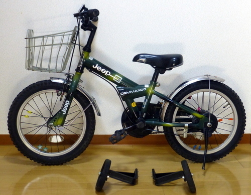 [終了]Jeep子供用16インチ自転車 BAA 補助輪・スタンド付き