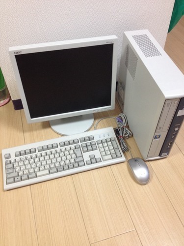 NEC デスクトップパソコンモニターセット | vaisand.com