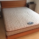 ★定価45万 KAGURA（家具蔵）クイーンサイズベッドフレーム&日本ベッドのポケットコイルマットレス 