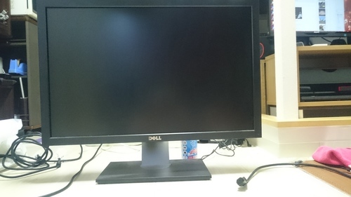 DELL 30インチモニタ　お譲りします（引き取りに来れる方）