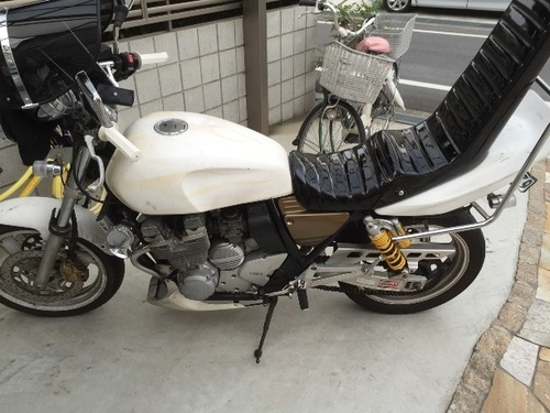 大阪からxjr400 車検ほぼ丸々あります。