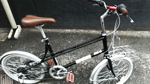 【中古・美品】小径車（ミニベロ） ノーパンク 20型 外装6段変速