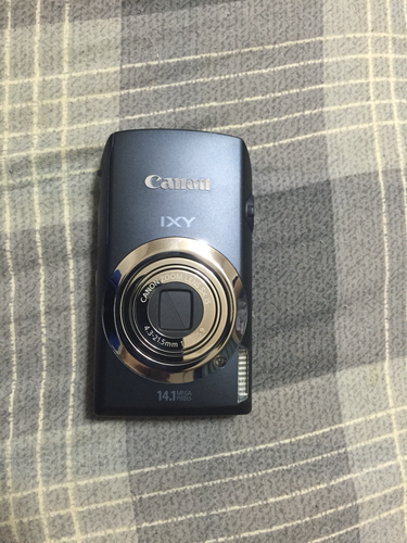 激安大特価！ デジタルカメラ Canon IXY 10S デジタルカメラ