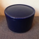 ittala 陶器製の容器(ネイビー)