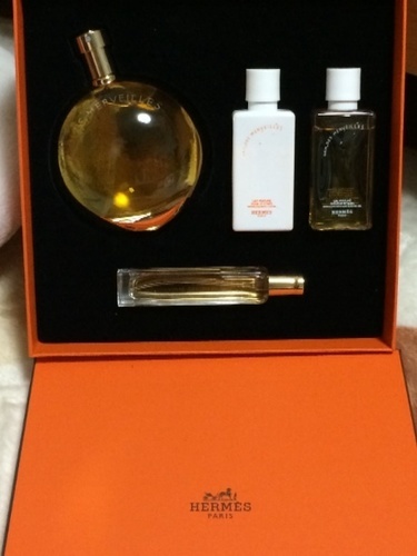 【引き渡し完了】HERMES 香水 LAMBRE DES MERVEILLES