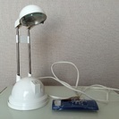IKEA電気スタンド★替電球2つ