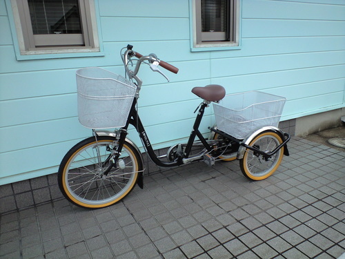 大人用三輪車
