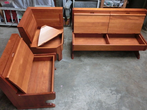 木製ダイニングチェア 収納付き ベンチ イス コーナー 椅子 家具 (ハゲT) 新宿のダイニングセットの中古あげます・譲ります｜ジモティーで