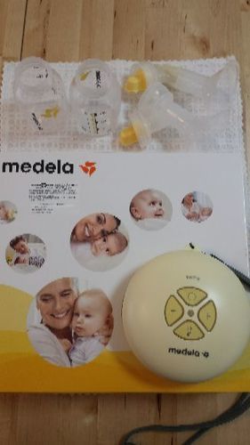 [定価の半額以下]  搾乳器  medela  一式 \u0026箱付き