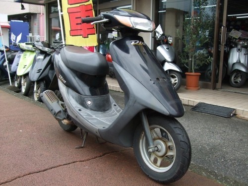 ご成約ありがとうございます。 NO.102 ライブディオ (DIO) 2サイクルエンジン ☆彡