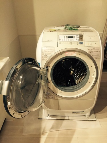 日立ドラム式洗濯機！　ビックドラム2011年製！