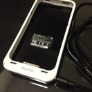 iPhone4用 バッテリー内蔵ケース充電器（中古）