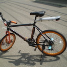 希少ディスクブレーキのタウンサイクル