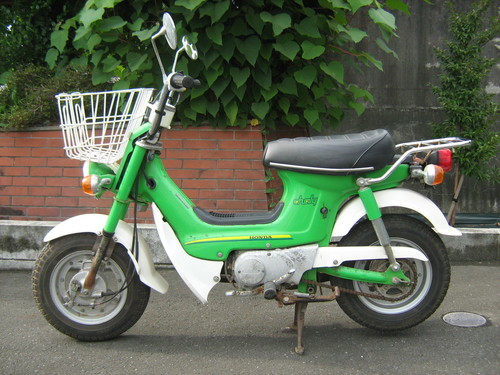 ホンダ シャリー50ｃｃ 6Ｖ 不動車 レストアベースに 走行距離少なめ
